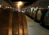 Cask cellar for ageing